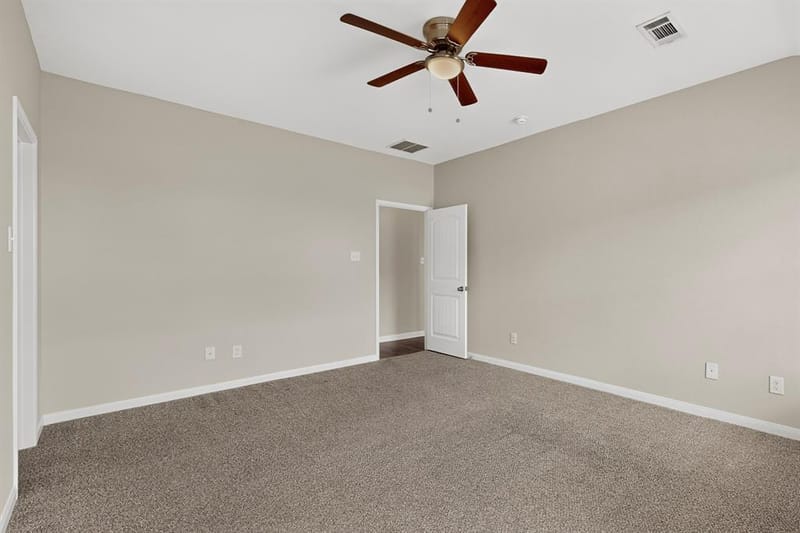 2939 Saint Bernard Drive, Dallas TX 75233 - Photo 18