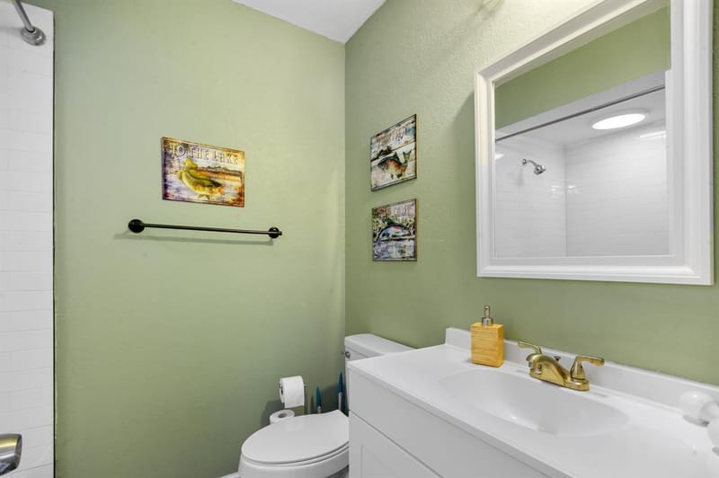 Address withheld at seller's request - Photo 25