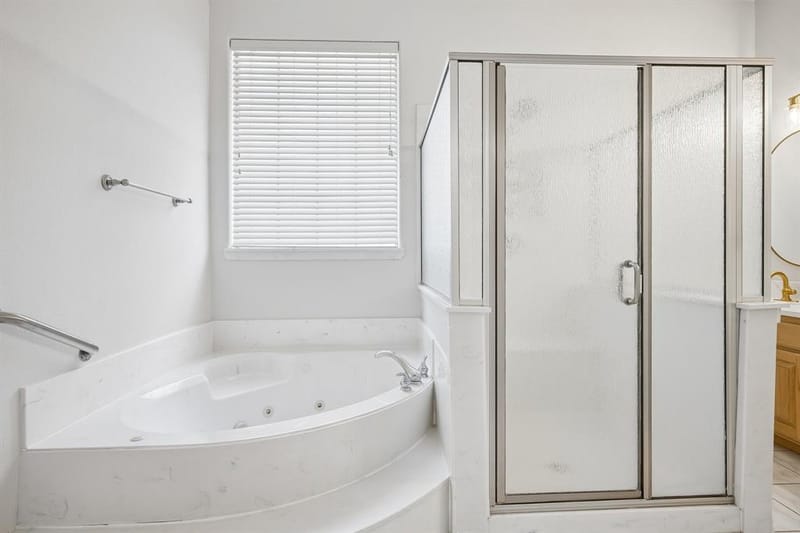3848 W Pioneer Drive, Irving TX 75061 - Photo 16