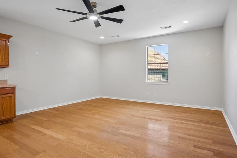 3848 W Pioneer Drive, Irving TX 75061 - Photo 32