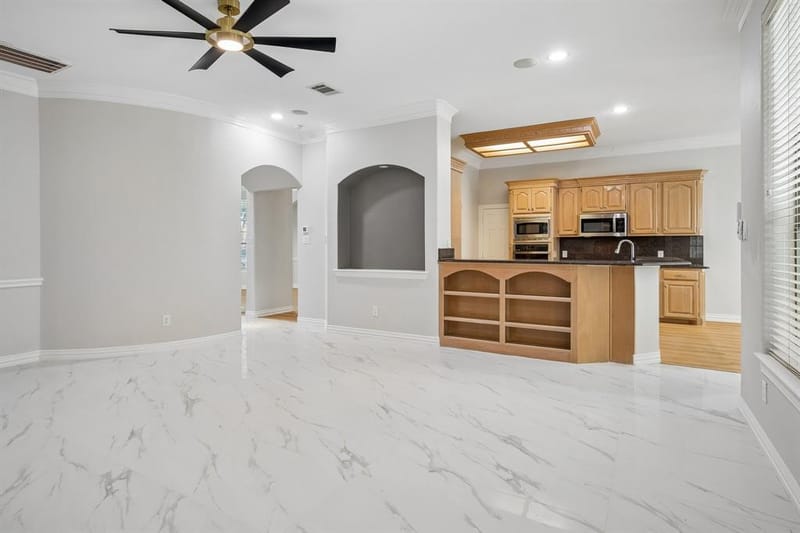 3848 W Pioneer Drive, Irving TX 75061 - Photo 9