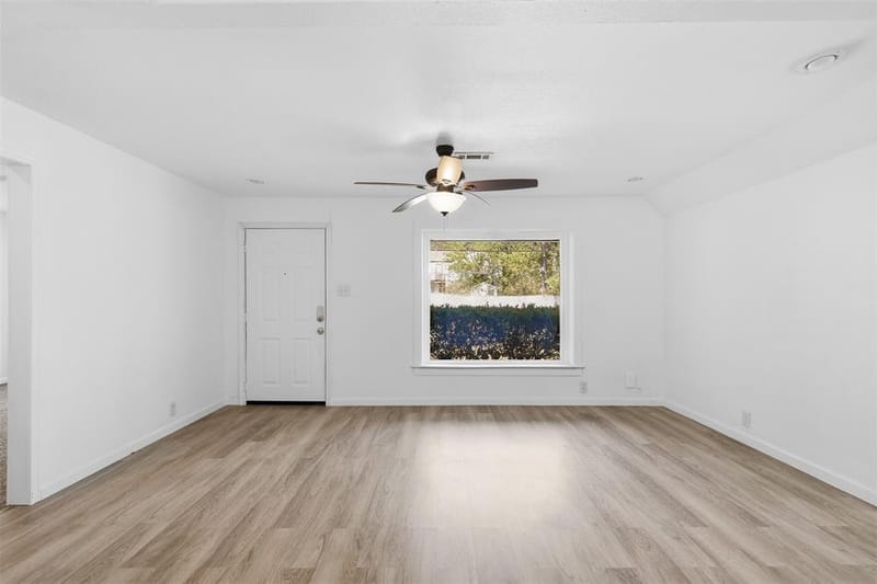 305 MILLER Street, Bowie TX 76230 - Photo 11