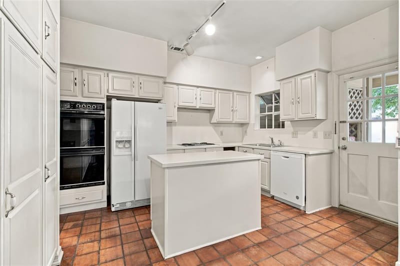 3645 Mcfarlin Boulevard, University Park TX 75205 - Photo 11