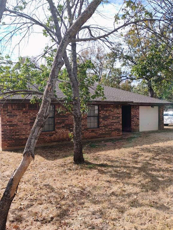 909 Live Oak Street, Lake Bridgeport TX 76426
