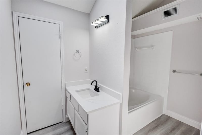 805 Brockden Drive, Mesquite TX 75149 - Photo 7
