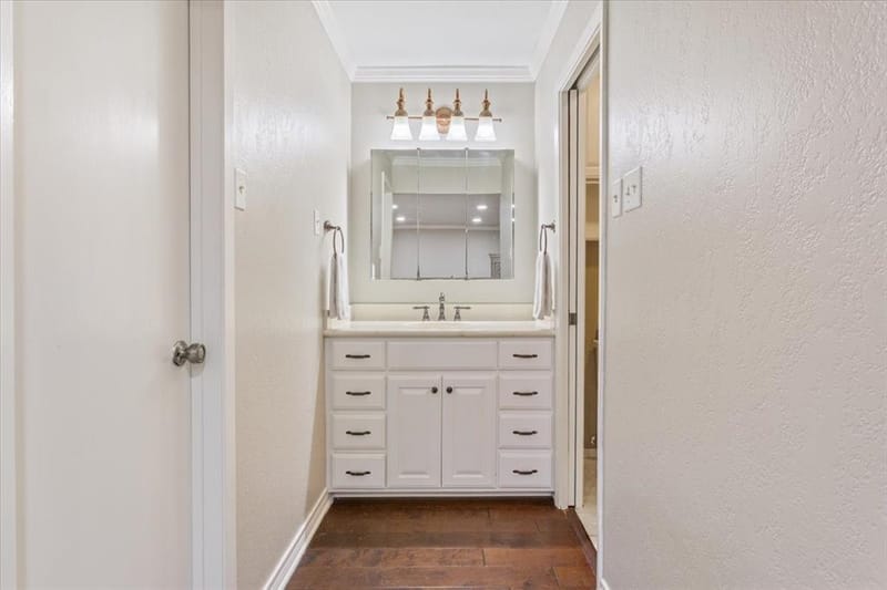 435 ELMWOOD Road, Woodway TX 76712 - Photo 27