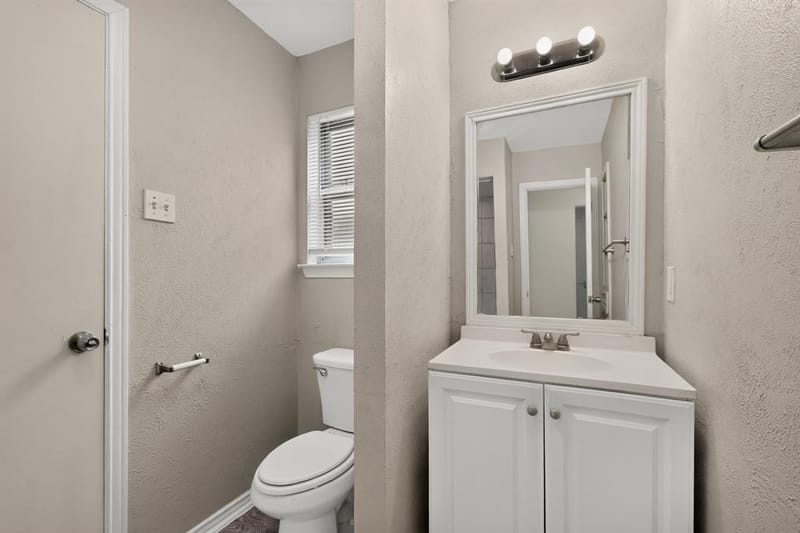 9839 Glengreen Drive, Dallas TX 75217 - Photo 24