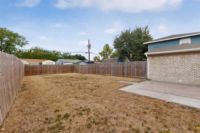 9839 Glengreen Drive, Dallas TX 75217 - Photo 40
