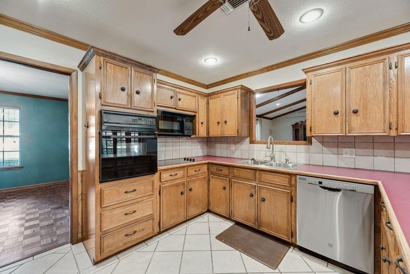 714 W Lamberth Road, Sherman TX 75092 - Photo 14