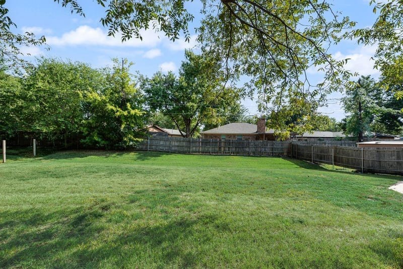 714 W Lamberth Road, Sherman TX 75092 - Photo 39