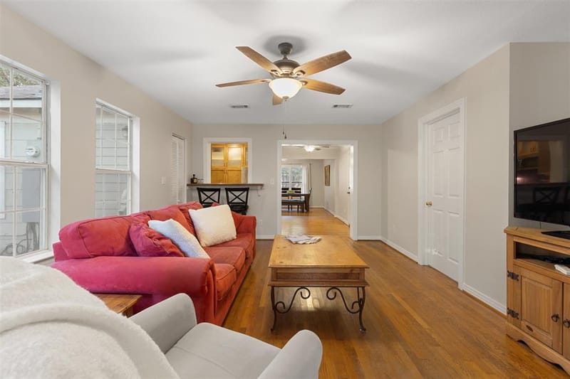 8919 Redondo Drive, Dallas TX 75218 - Photo 22