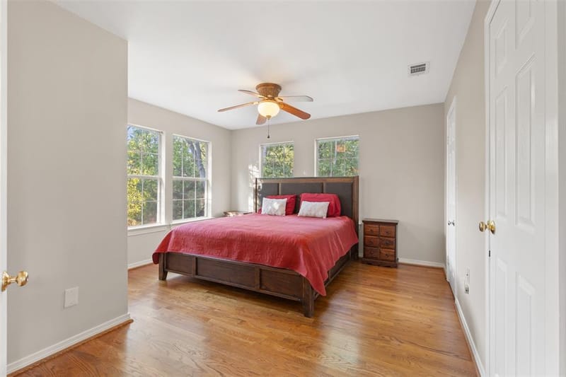 8919 Redondo Drive, Dallas TX 75218 - Photo 24