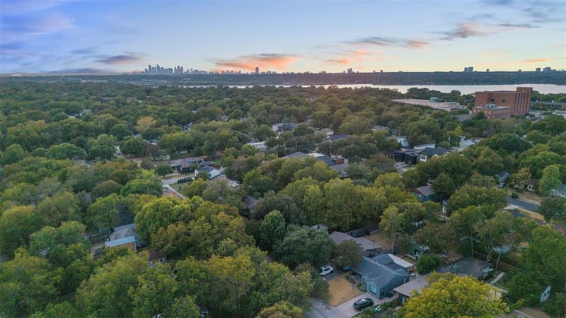 8919 Redondo Drive, Dallas TX 75218 - Photo 37
