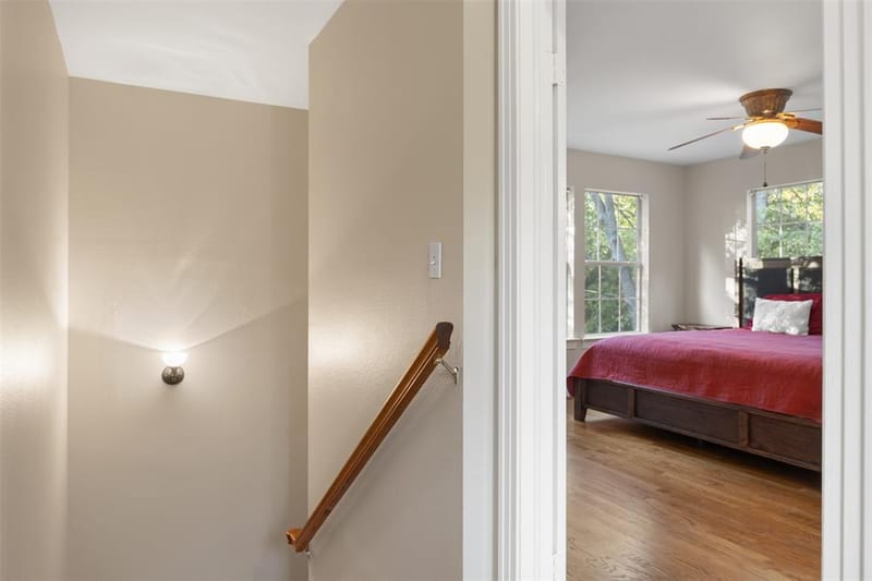 8919 Redondo Drive, Dallas TX 75218 - Photo 29