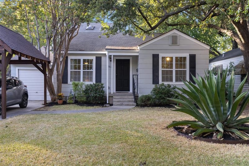 8919 Redondo Drive, Dallas TX 75218 - Photo 4