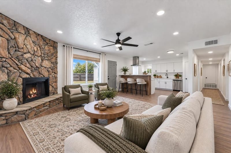 403 Plantation Drive, Arlington TX 76014 - Photo 3