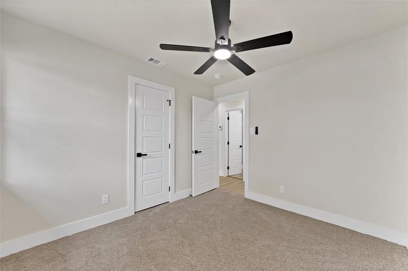6224 Highland Hills Drive, Dallas TX 75241 - Photo 18