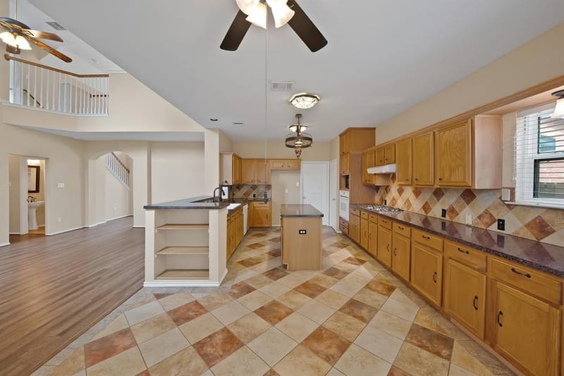 2513 Pecan Meadow Drive, Garland TX 75040 - Photo 13