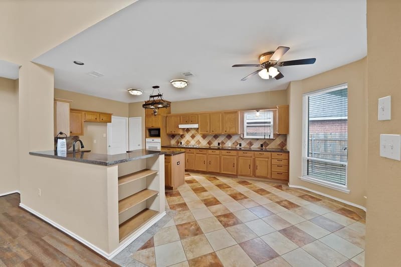 2513 Pecan Meadow Drive, Garland TX 75040 - Photo 11