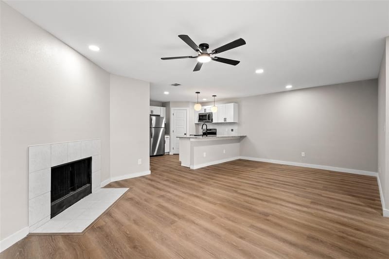 3647 Clubview Drive, Garland TX 75044 - Photo 3