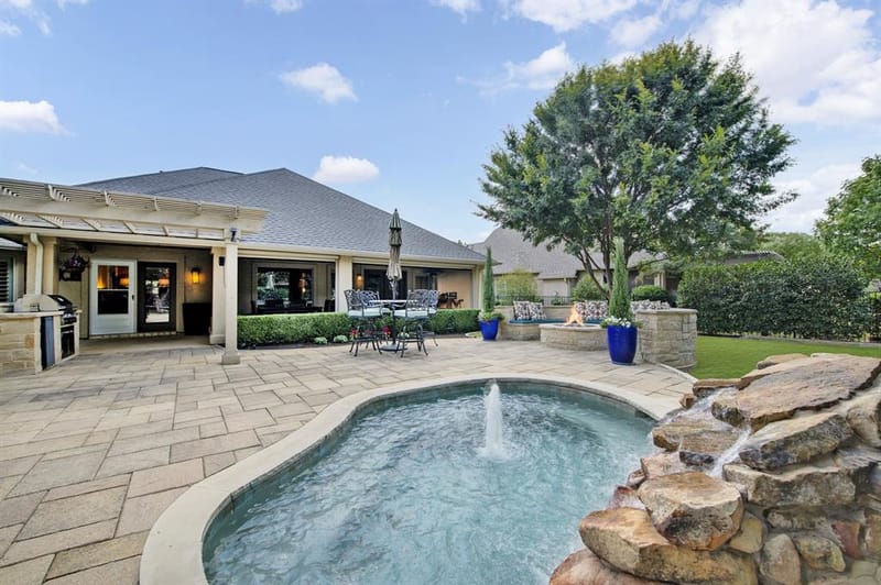 9608 Grandview Drive, Denton TX 76207 - Photo 33
