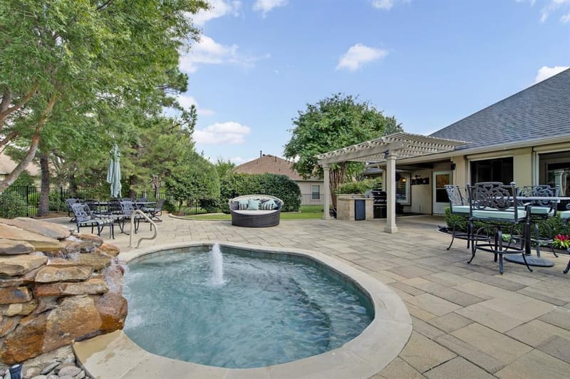 9608 Grandview Drive, Denton TX 76207 - Photo 31