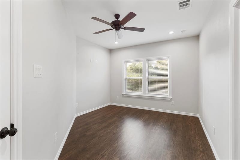 702 Linkcrest Drive, Duncanville TX 75137 - Photo 24