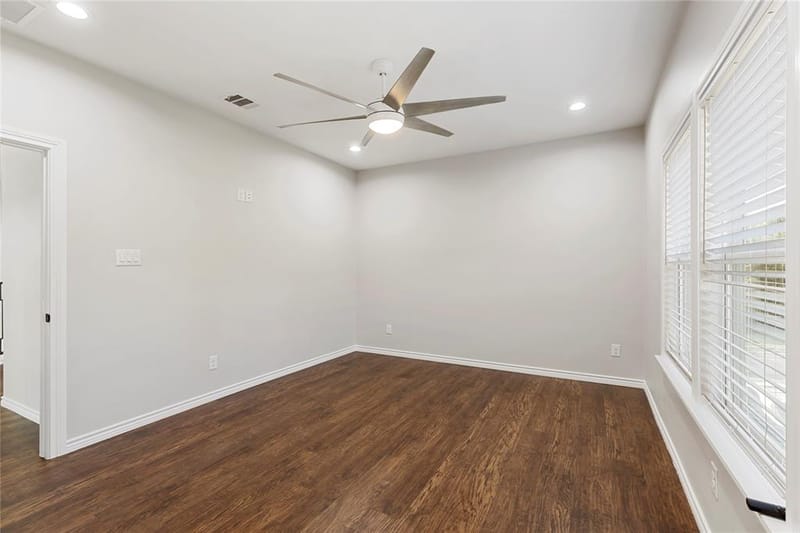 702 Linkcrest Drive, Duncanville TX 75137 - Photo 21