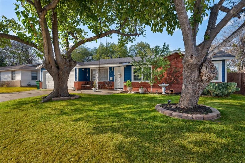 5239 Stanley Keller Road, Haltom City TX 76117 - Photo 6