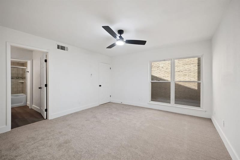 2706 Creek Wood Court, Carrollton TX 75006 - Photo 13