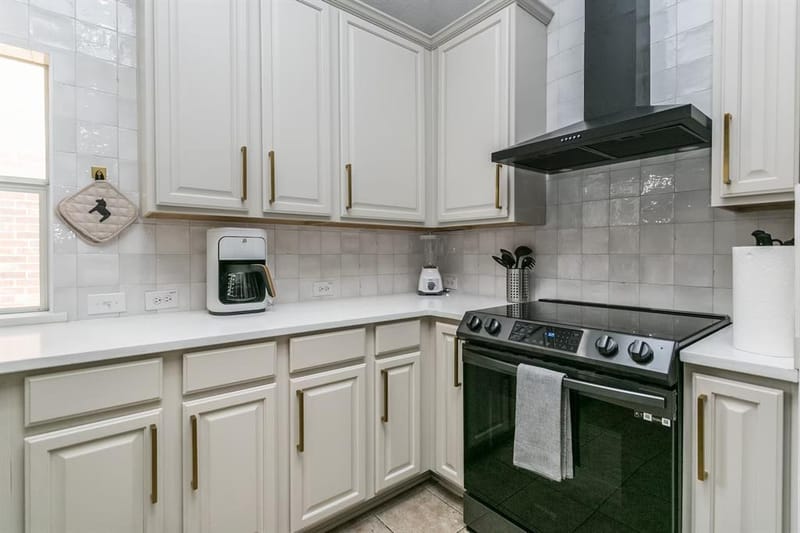 2615 Fox Creek Trail, Arlington TX 76017 - Photo 4
