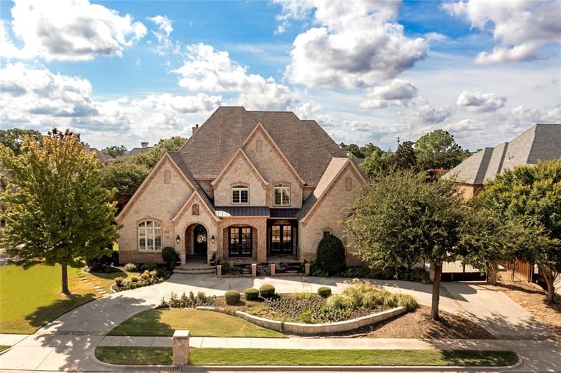 2109 Miracle Point Drive, Southlake TX 76092 - Photo 2