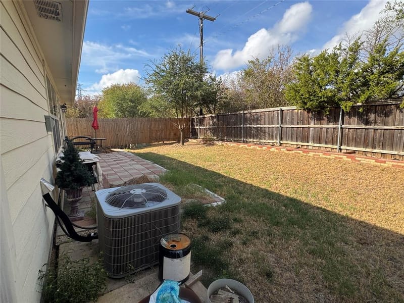 1879 Sea Gull Drive, Dallas TX 75051 - Photo 12