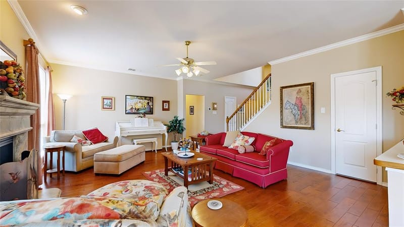 2316 Cherry Sage Drive, Arlington TX 76001 - Photo 5