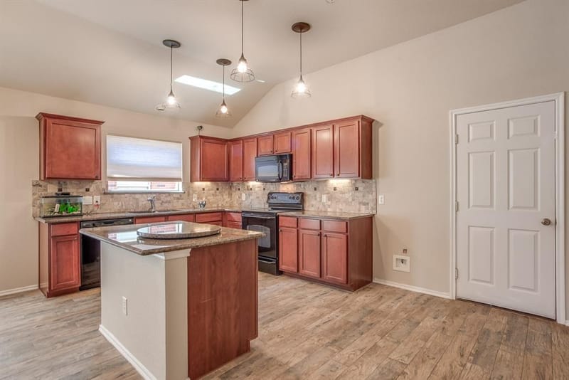8812 Trailblazer Drive, Cross Roads TX 76227 - Photo 11