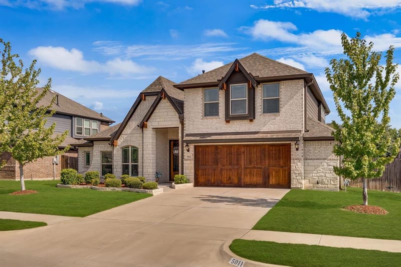 5011 Lake Park Drive, Mansfield TX 76063 - Photo 4