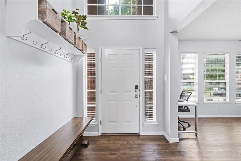 904 Yukon Drive, Lewisville TX 75077 - Photo 5