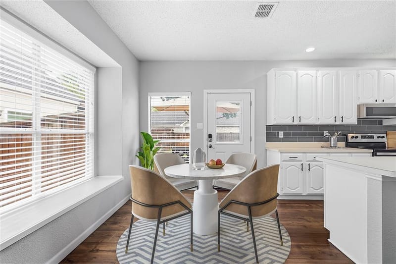 904 Yukon Drive, Lewisville TX 75077 - Photo 14