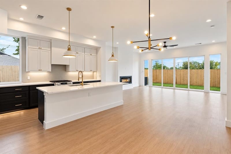 316 Avenue L, Dallas TX 75203 - Photo 2