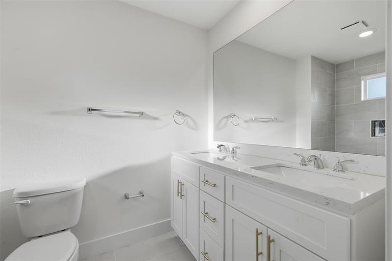4302 Roberts Street, Greenville TX 75401 - Photo 8
