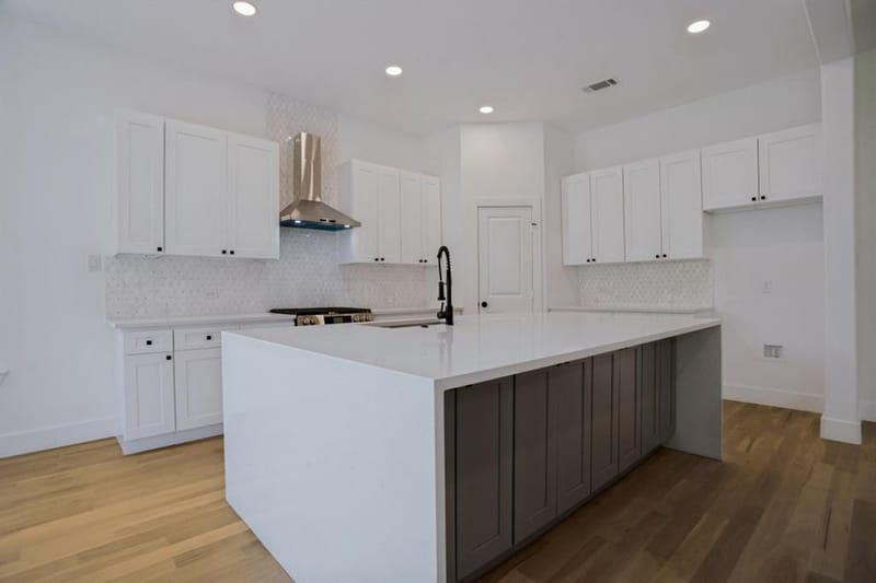 2845 Laurel Oak Drive, McKinney TX 75071 - Photo 6