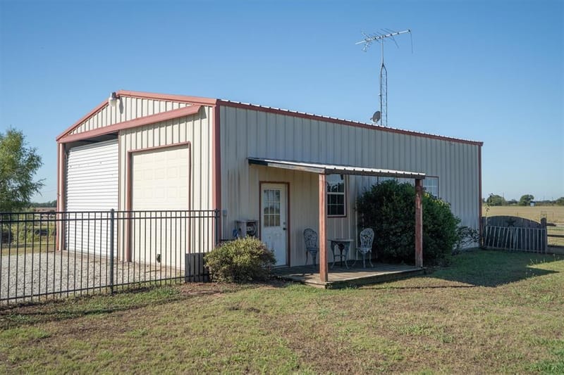 1233 Fm 901, Collinsville TX 76233 - Photo 34