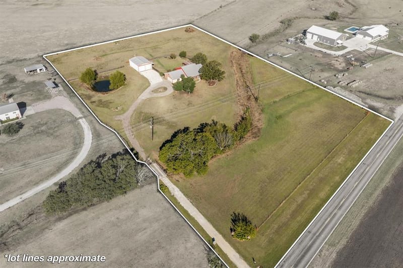 1233 Fm 901, Collinsville TX 76233 - Photo 38