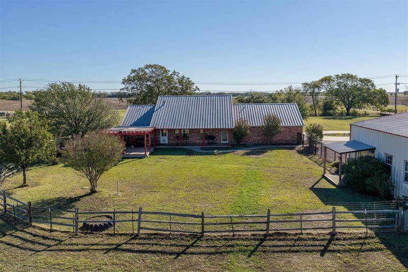 1233 Fm 901, Collinsville TX 76233 - Photo 39
