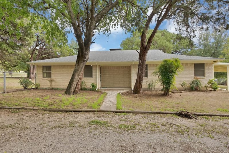 140 Kucker Lane, Blum TX 76627 - Photo 2