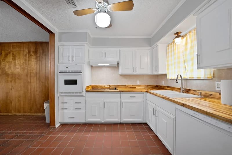 140 Kucker Lane, Blum TX 76627 - Photo 28
