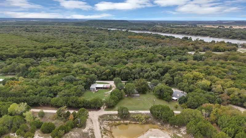 140 Kucker Lane, Blum TX 76627 - Photo 14