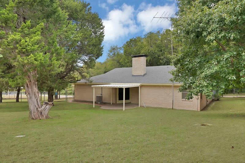 140 Kucker Lane, Blum TX 76627 - Photo 11
