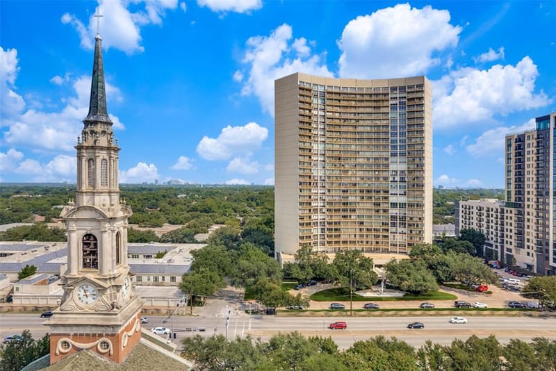 6211 W Northwest Highway # 304, Dallas TX 75225 - Photo 18