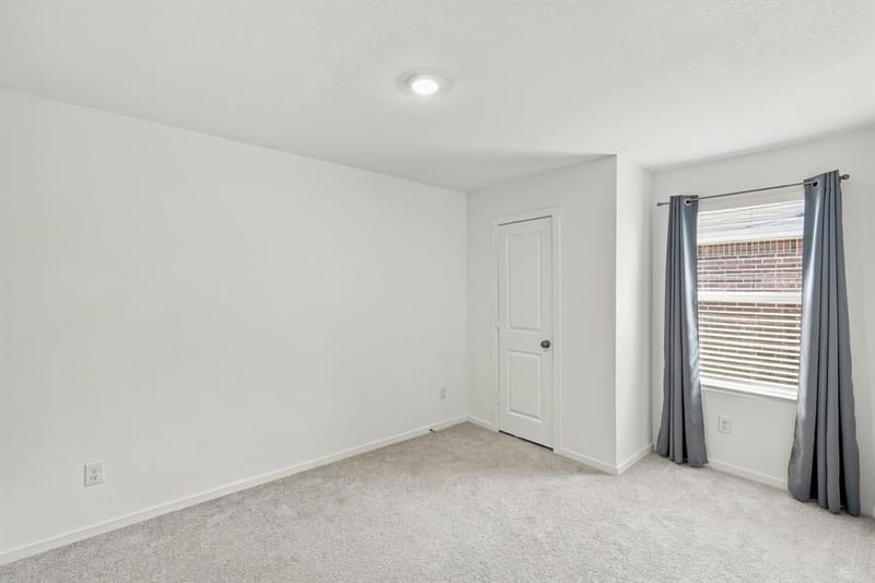 2052 Shady Oaks Drive, Ennis TX 75119 - Photo 24